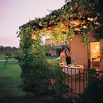 Simple Gem Of Le Dimore Di 2 Bedroom Sleeps 6 *