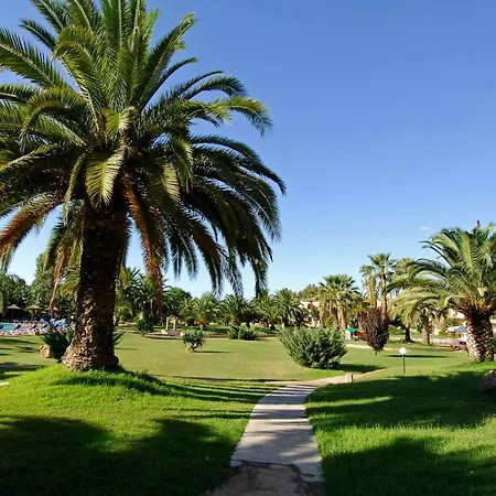 Simple Gem Of Le Dimore Di Budoni 2 Bedroom Sleeps 6 *