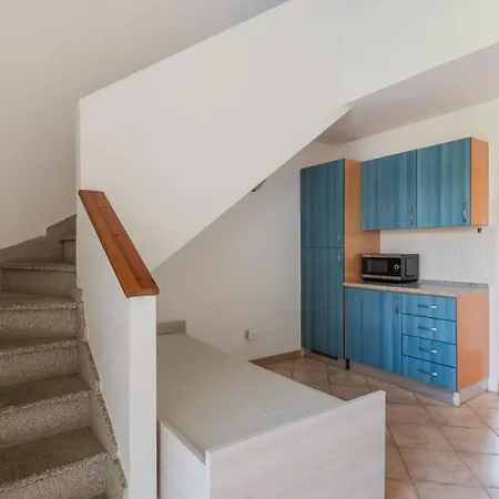 Simple Gem Of Le Dimore Di 2 Bedroom Sleeps 6 アパート *