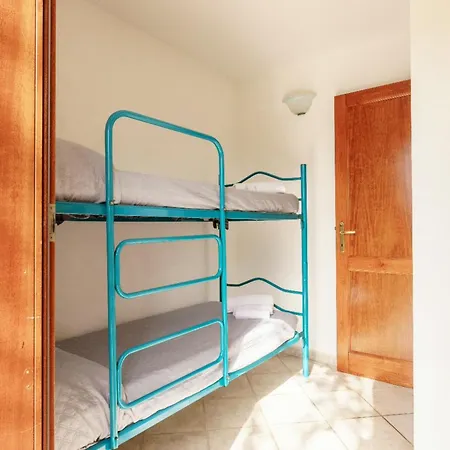 Simple Gem Of Le Dimore Di 2 Bedroom Sleeps 6 アパート